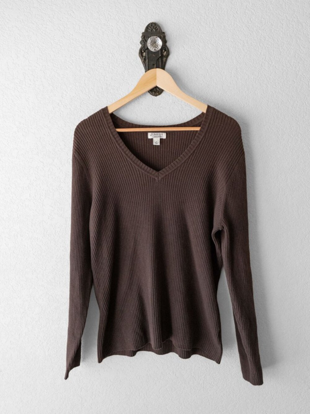 St John's Bay Sweater Womens XL Brown Ribbed V Neck Cotton Knit Pullover - Picture 2 of 14
